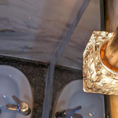 Royal Crown Hotel عائلات فقط Александрия Екстериор снимка