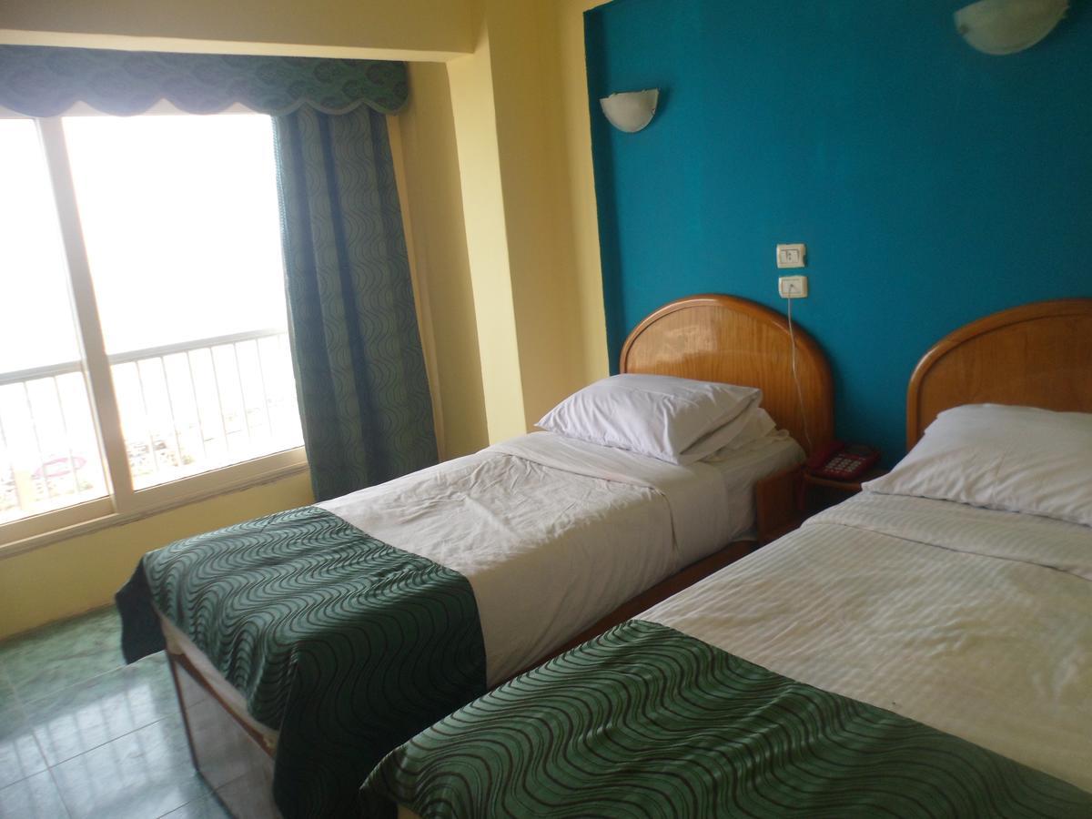 Royal Crown Hotel عائلات فقط Александрия Екстериор снимка