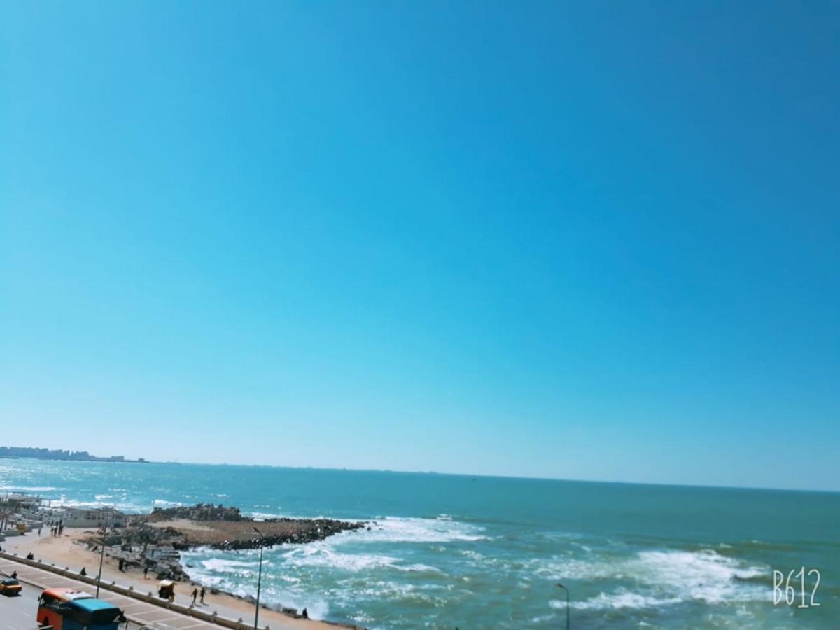 Royal Crown Hotel عائلات فقط Александрия Екстериор снимка